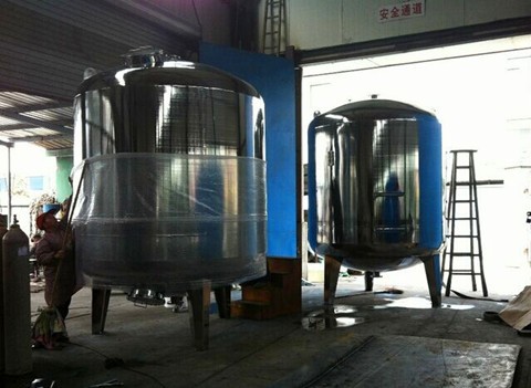 Stainless steel resin tank/