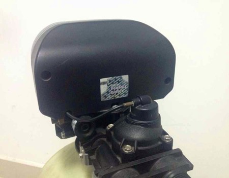 5600Rear end of the control valve