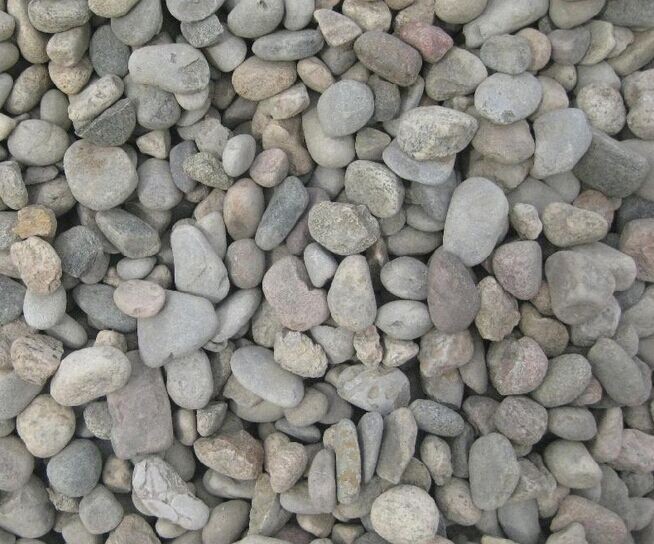 Pebble002.jpg