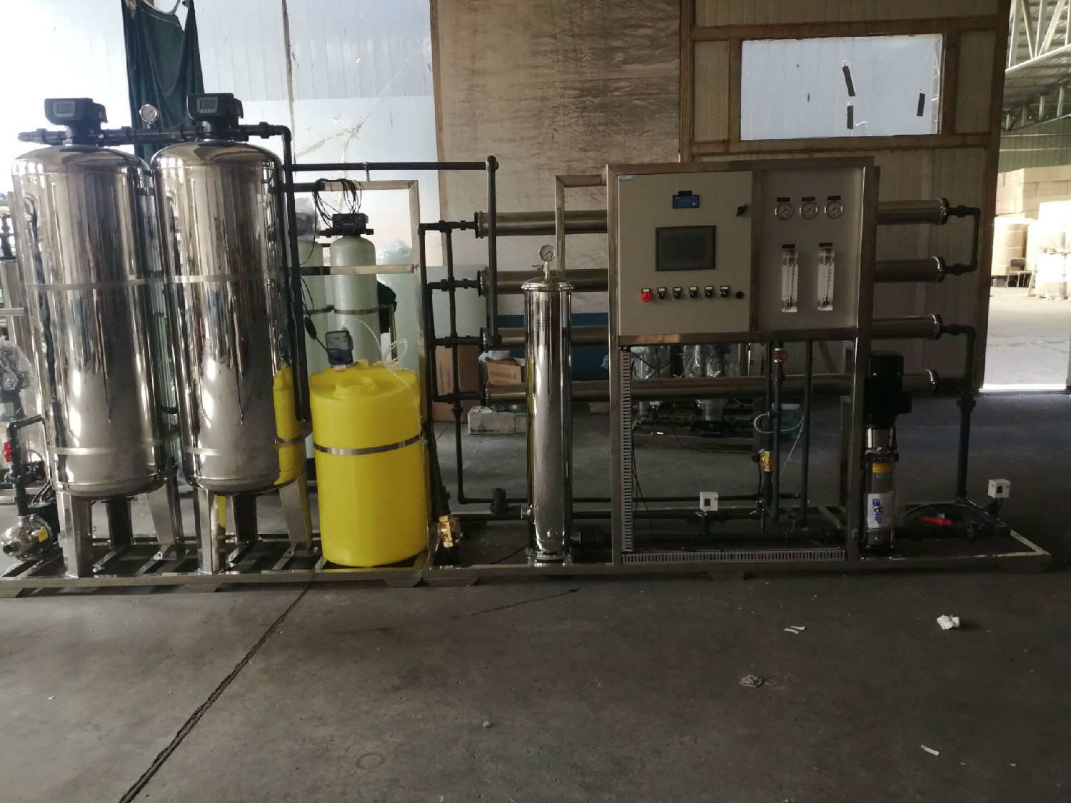 2Ton single-stage reverse osmosis-li.jpg